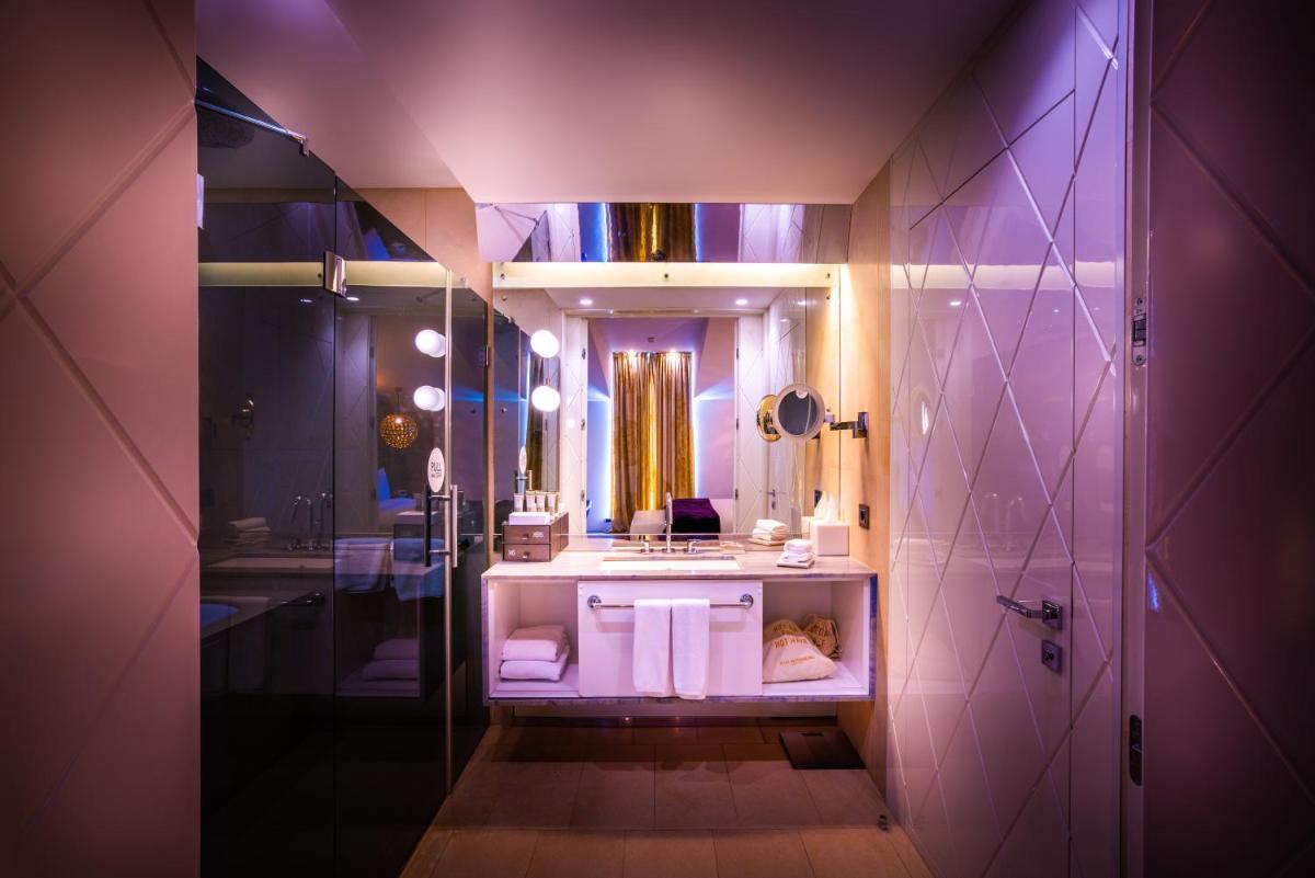 SO/ Saint Petersburg