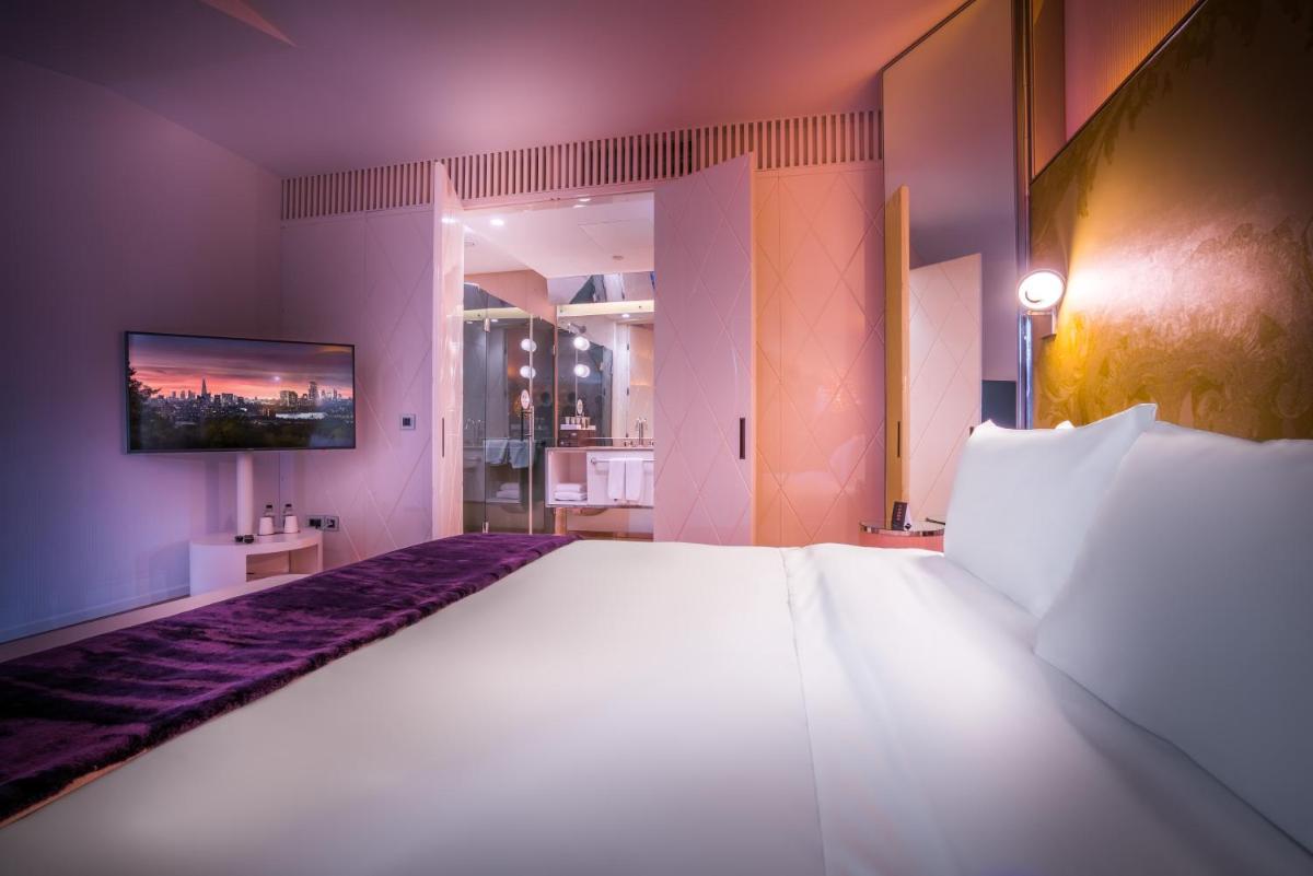 SO/ Saint Petersburg