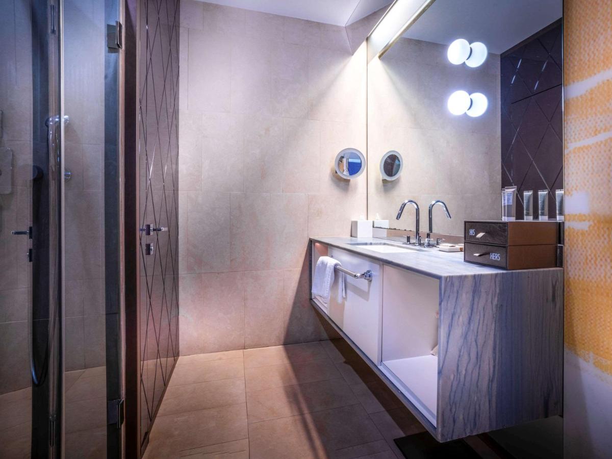 SO/ Saint Petersburg