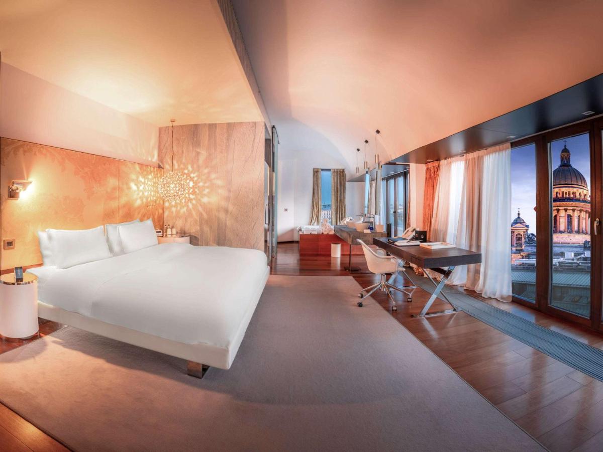 SO/ Saint Petersburg