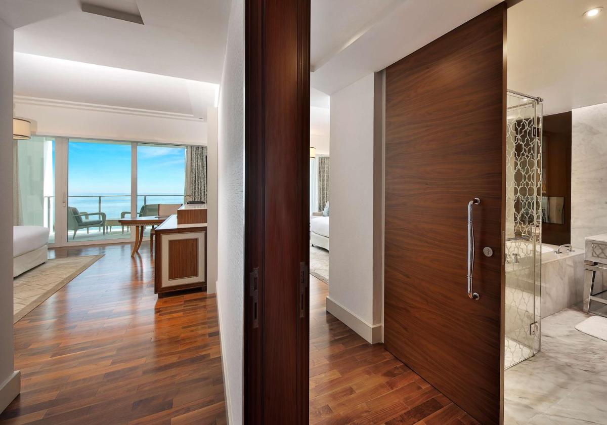 Waldorf Astoria Dubai Palm Jumeirah