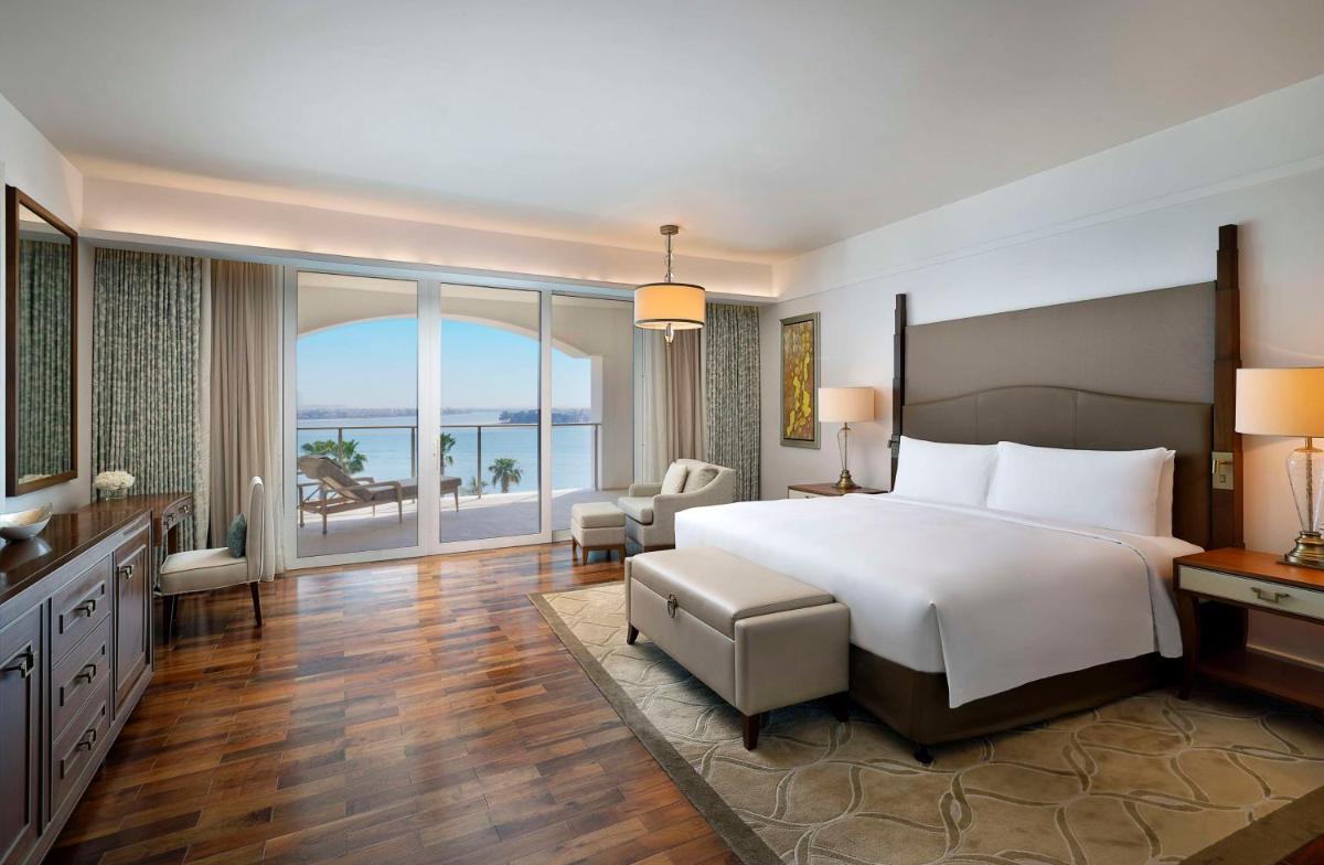Waldorf Astoria Dubai Palm Jumeirah