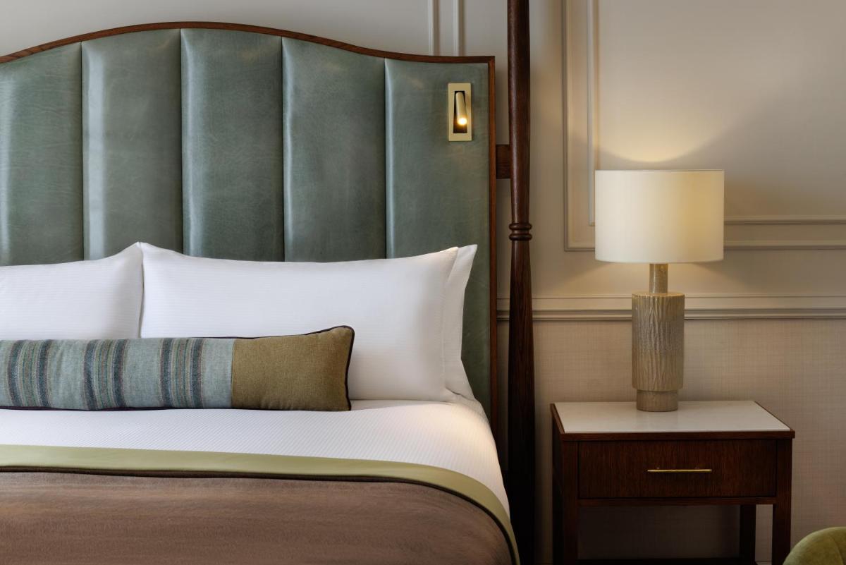 The Caledonian Edinburgh, Curio Collection by Hilton