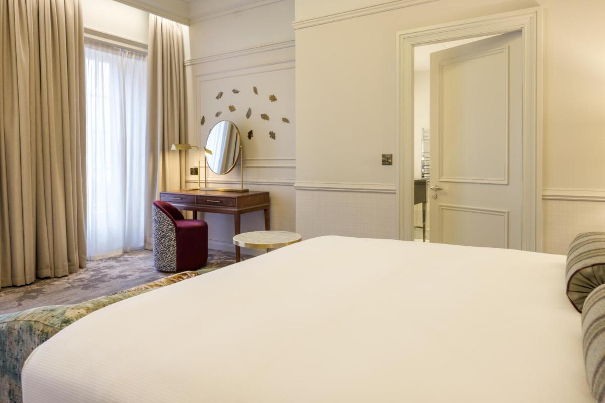 The Caledonian Edinburgh, Curio Collection by Hilton