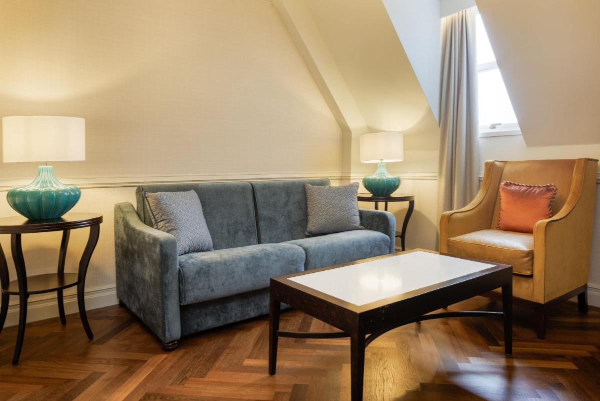 The Caledonian Edinburgh, Curio Collection by Hilton