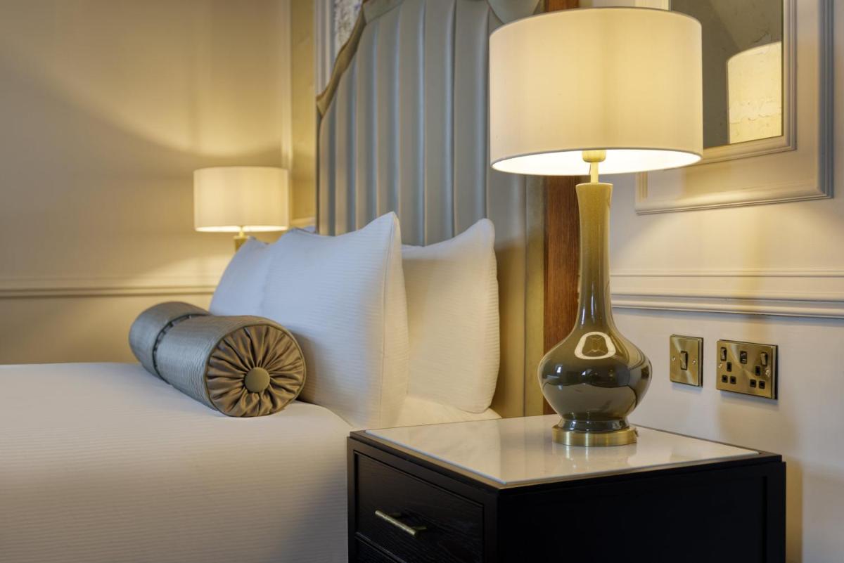 The Caledonian Edinburgh, Curio Collection by Hilton