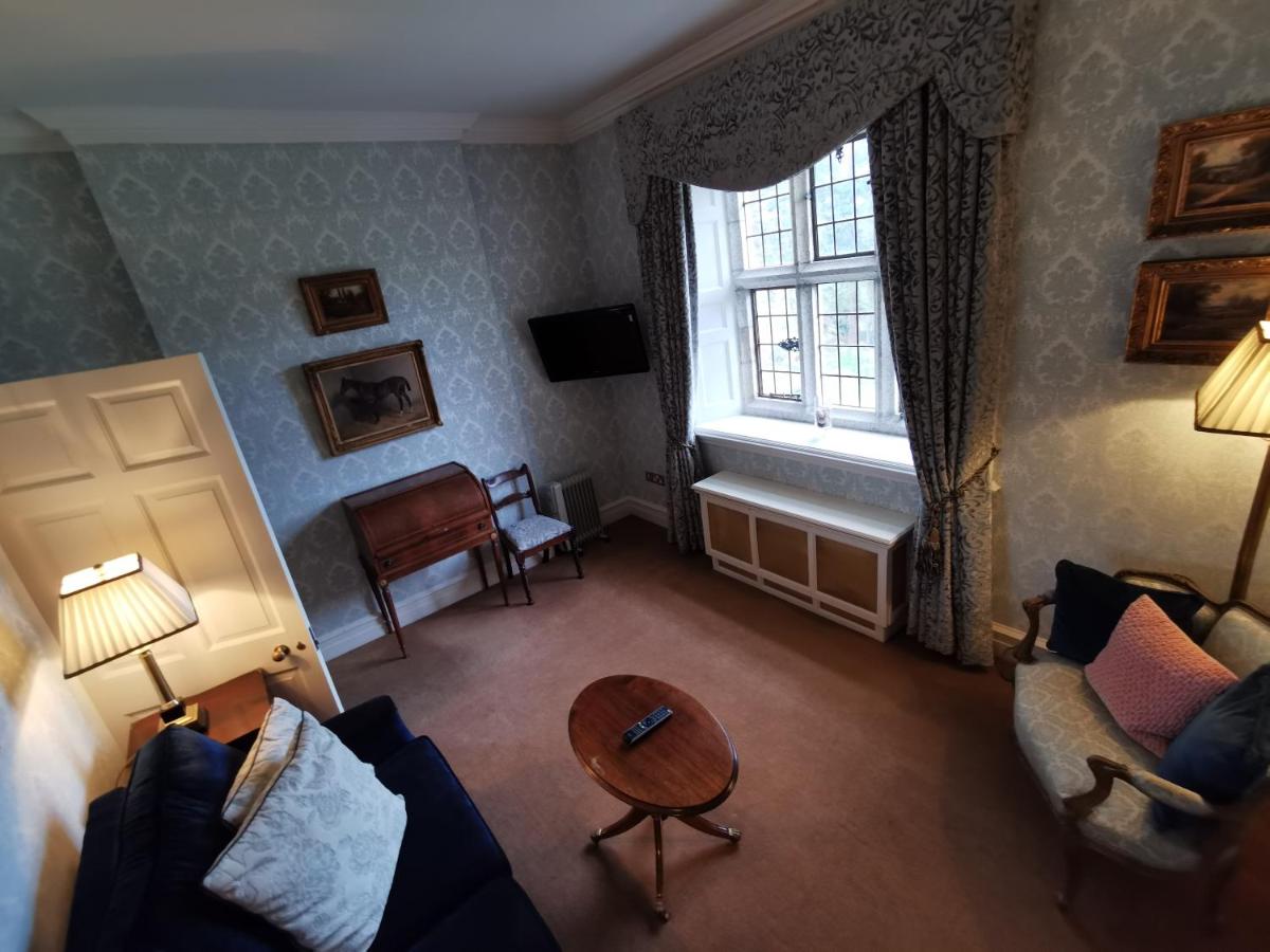 Waterford Castle Hotel & Golf Resort