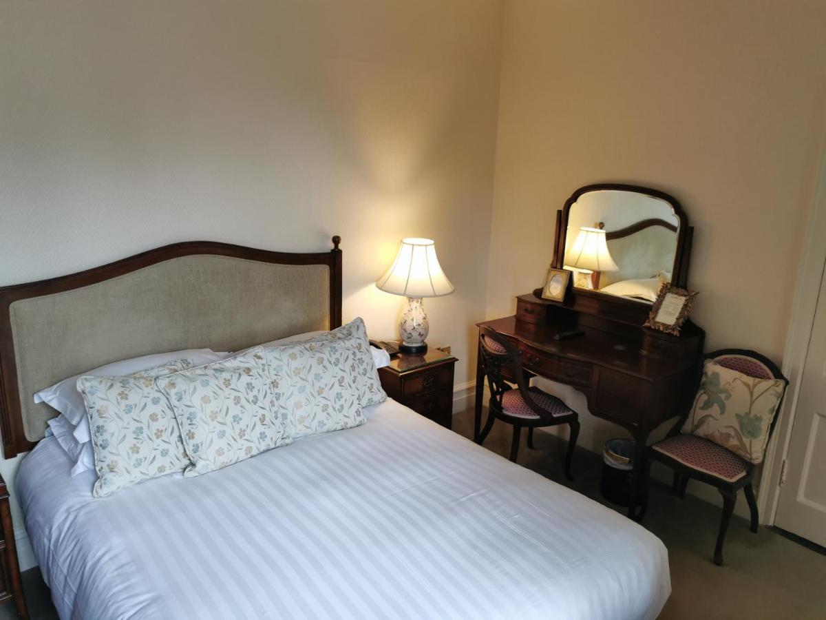 Waterford Castle Hotel & Golf Resort