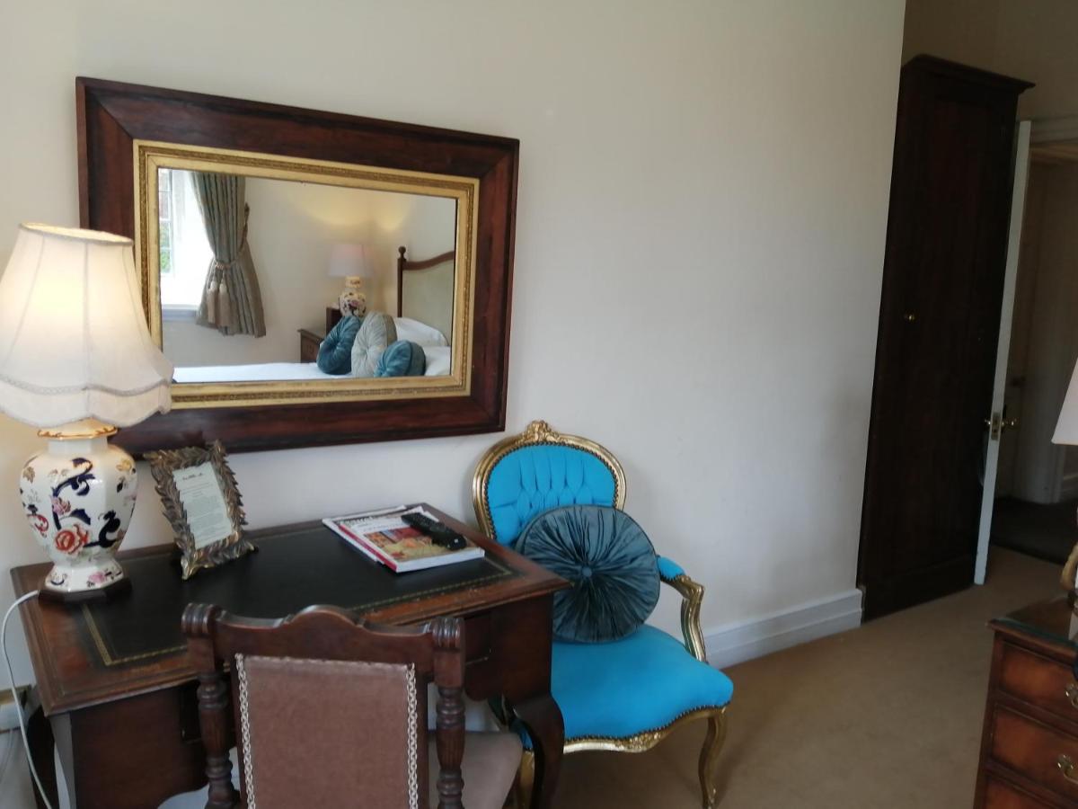 Waterford Castle Hotel & Golf Resort