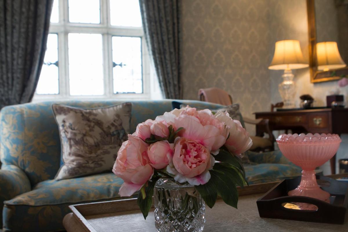 Waterford Castle Hotel & Golf Resort