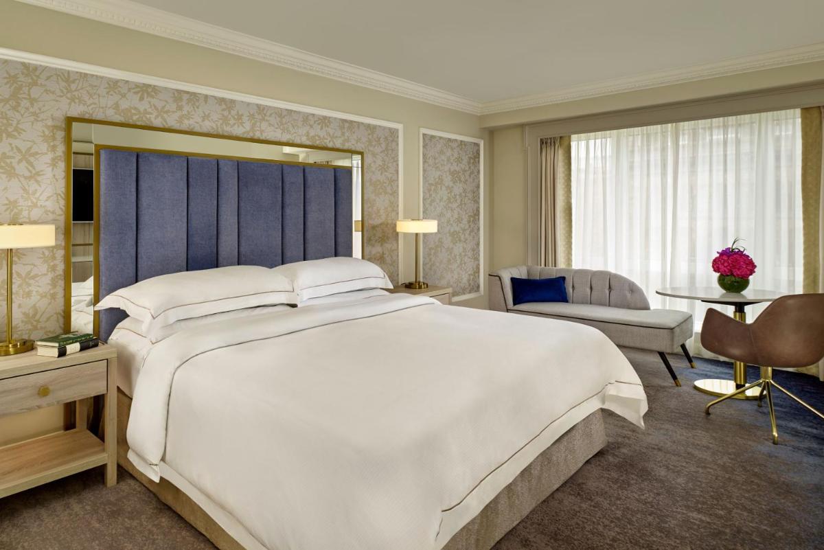 The College Green Dublin Hotel, Autograph Collection