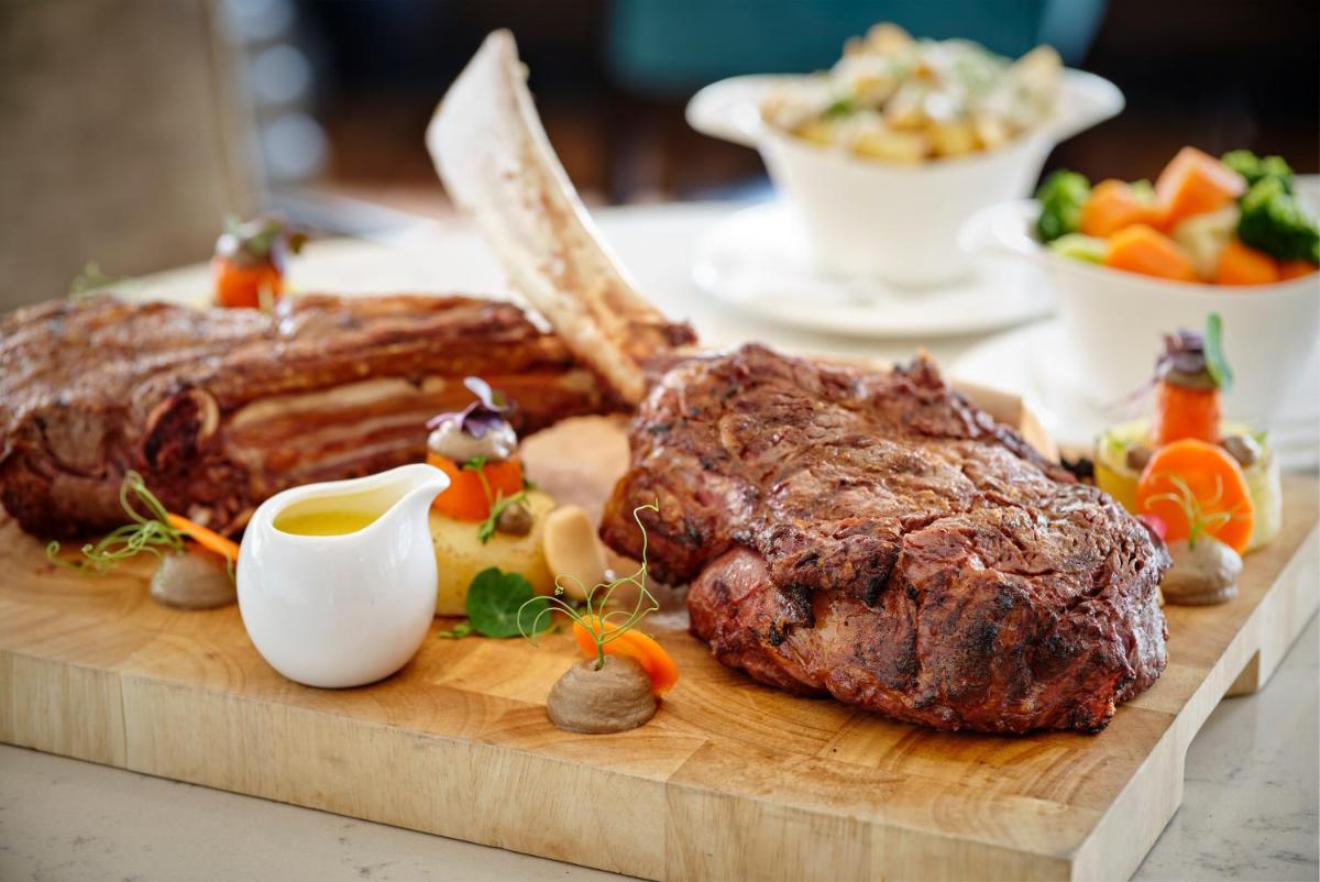 The College Green Dublin Hotel, Autograph Collection