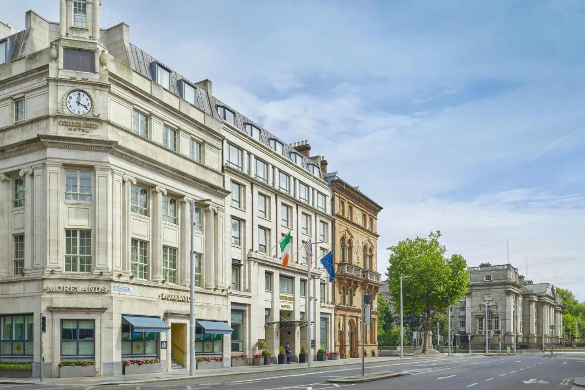The College Green Dublin Hotel, Autograph Collection