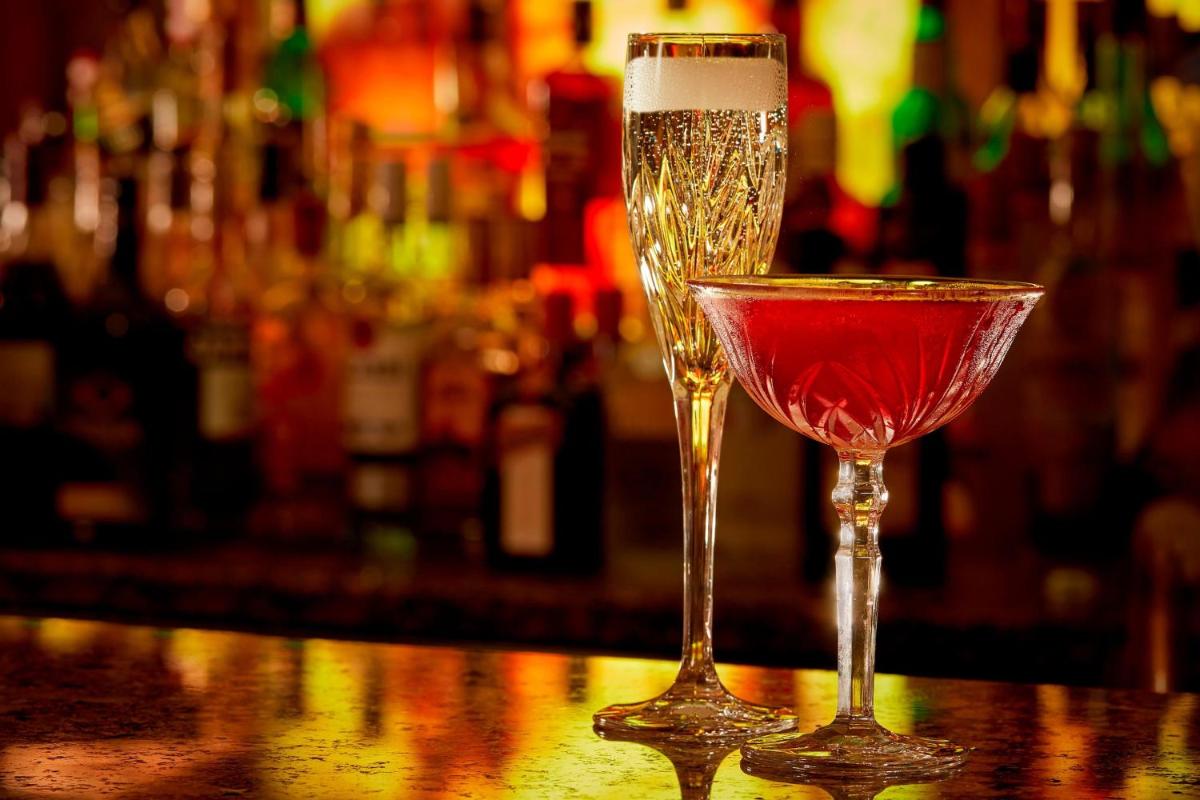 The College Green Dublin Hotel, Autograph Collection