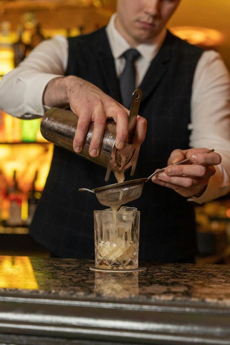 The College Green Dublin Hotel, Autograph Collection