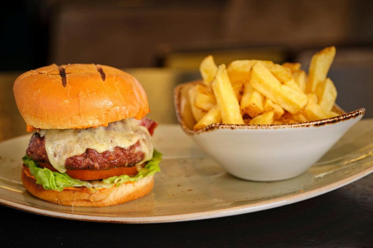 The College Green Dublin Hotel, Autograph Collection