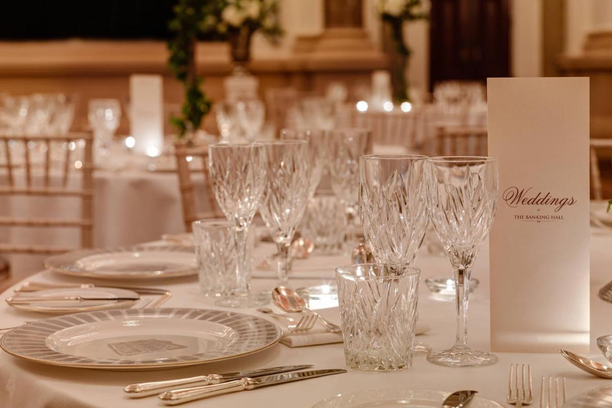 The College Green Dublin Hotel, Autograph Collection