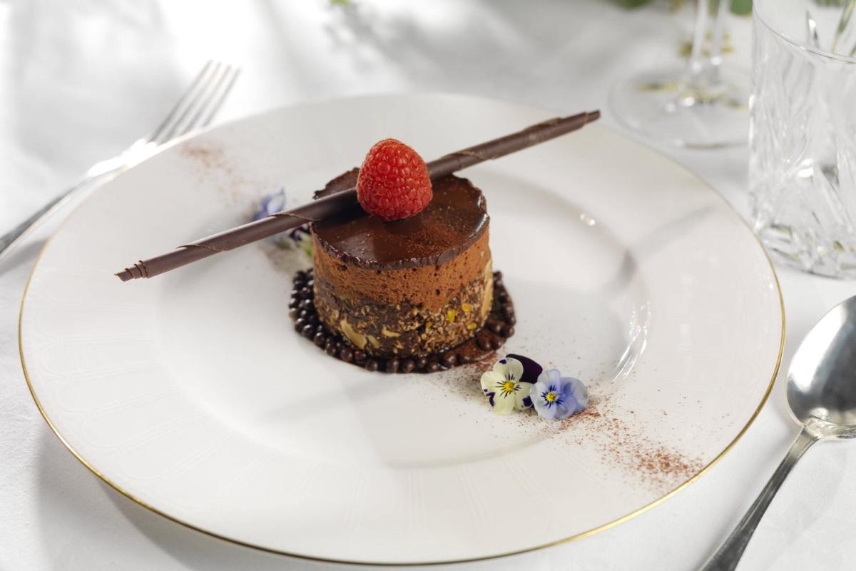 The College Green Dublin Hotel, Autograph Collection