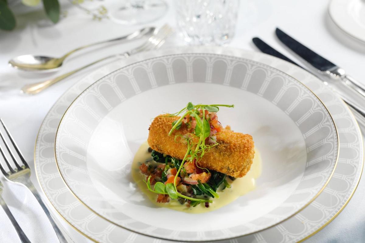 The College Green Dublin Hotel, Autograph Collection