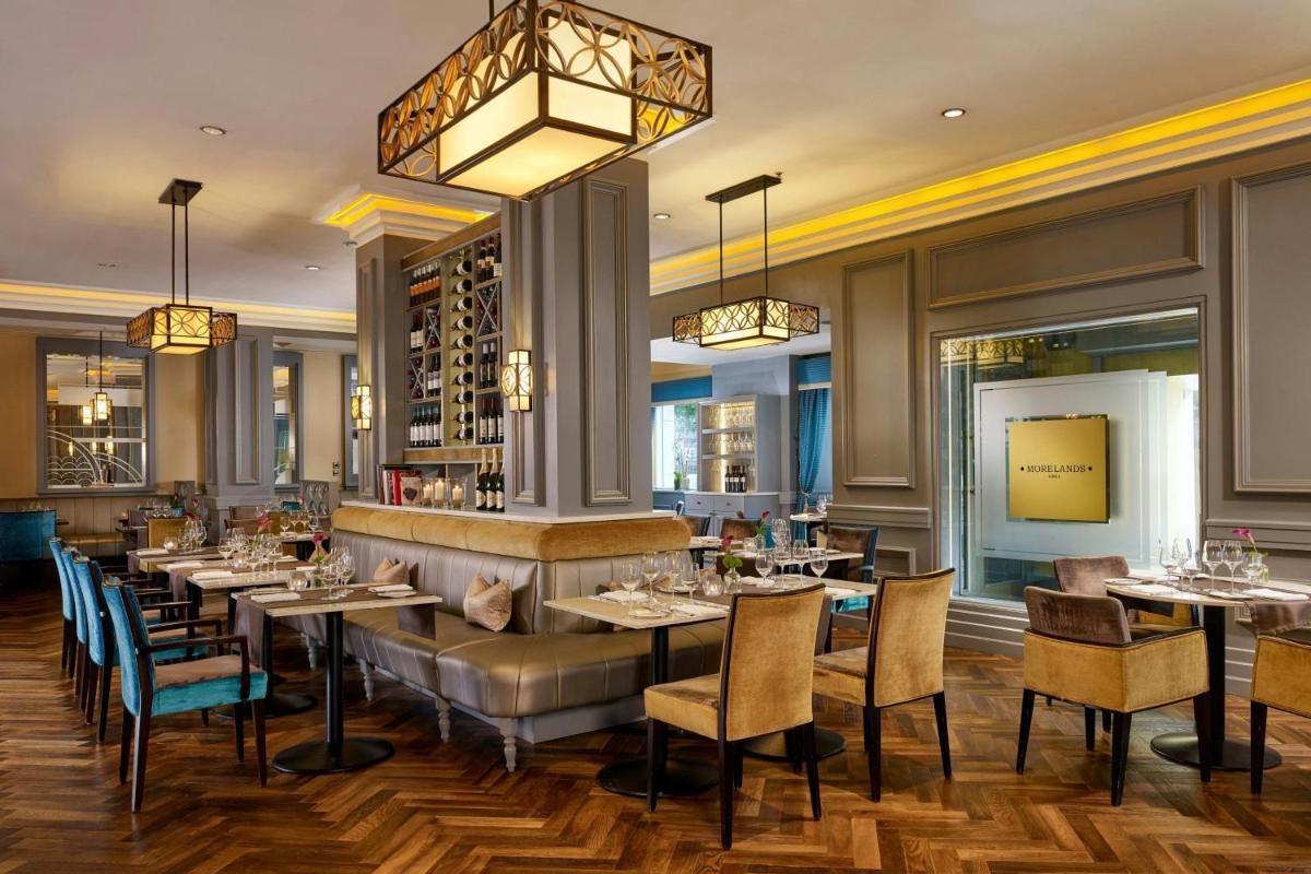 The College Green Dublin Hotel, Autograph Collection