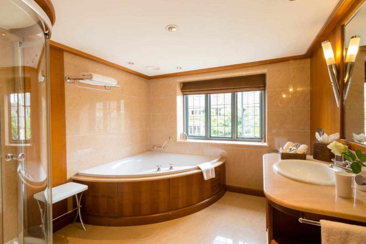 Whatley Manor