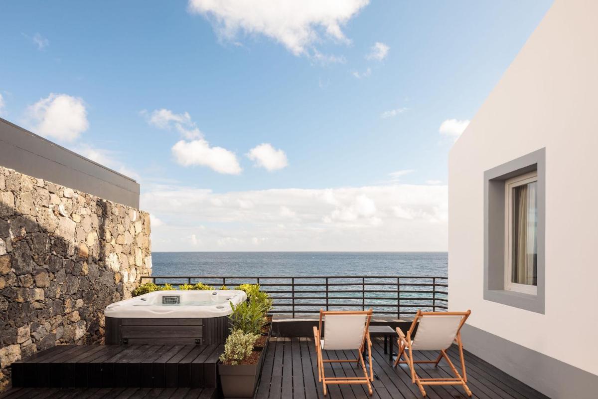 White Exclusive Suites & Villas