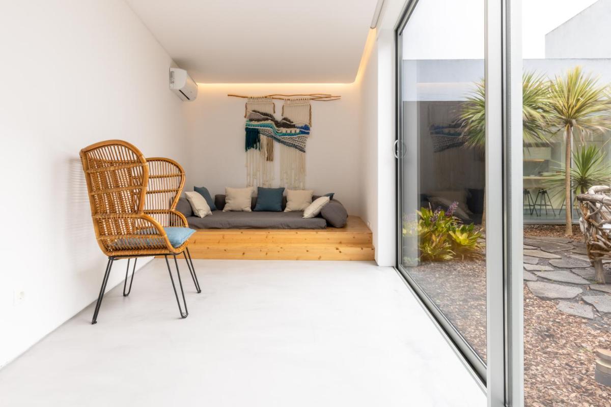 White Exclusive Suites & Villas