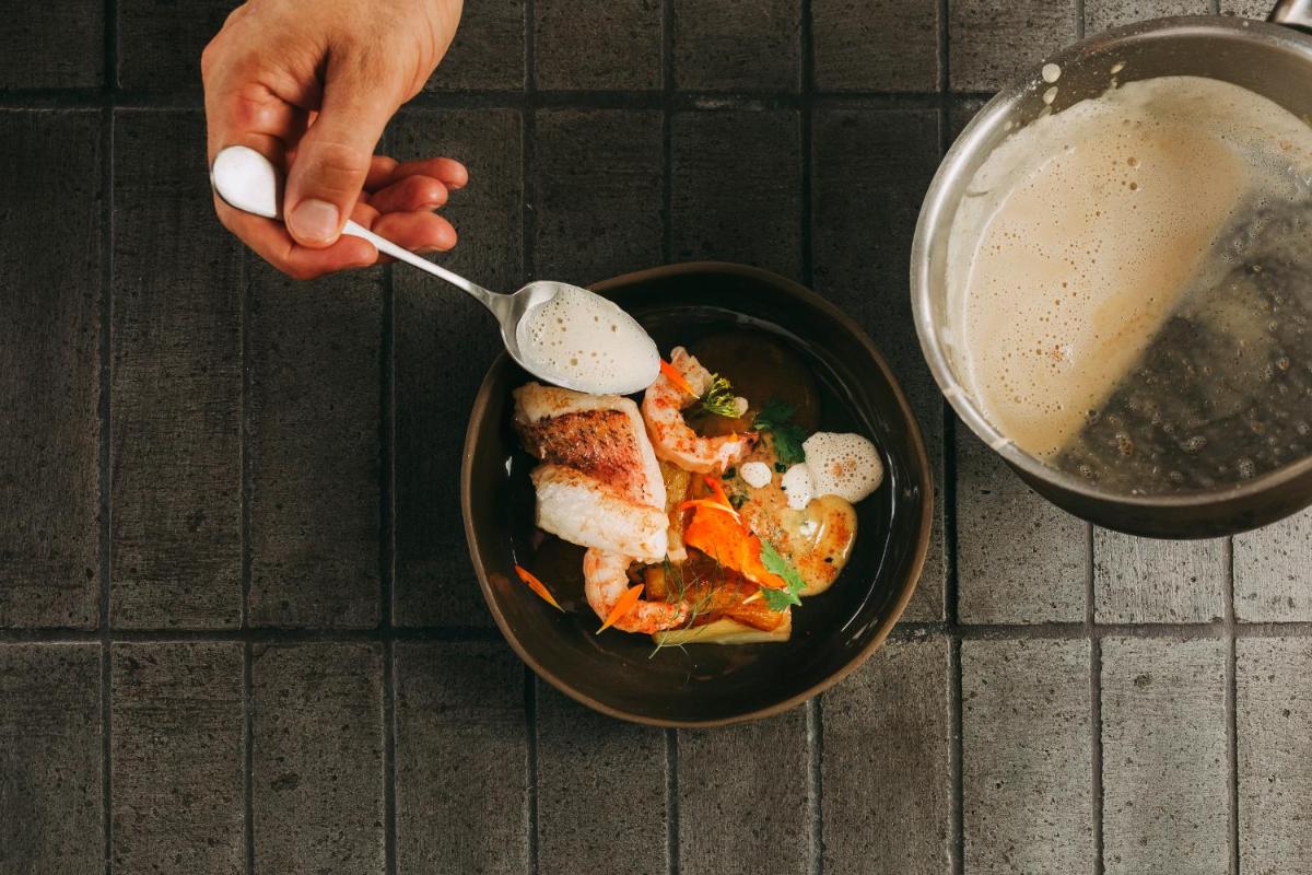 White Exclusive Suites & Villas