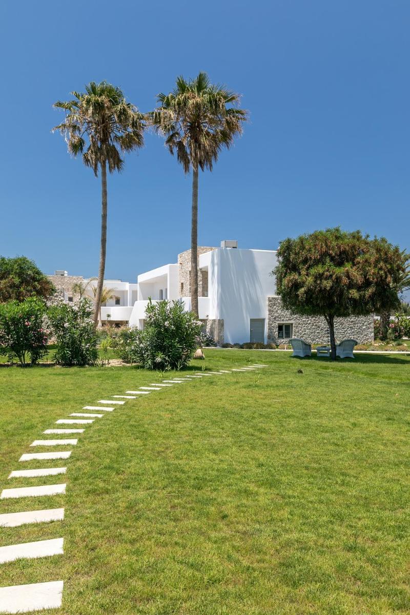 White Pearls-Adults Only Luxury Suites