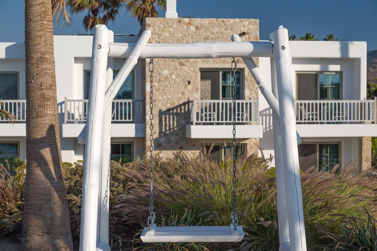 White Pearls-Adults Only Luxury Suites