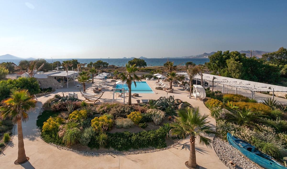 White Pearls-Adults Only Luxury Suites