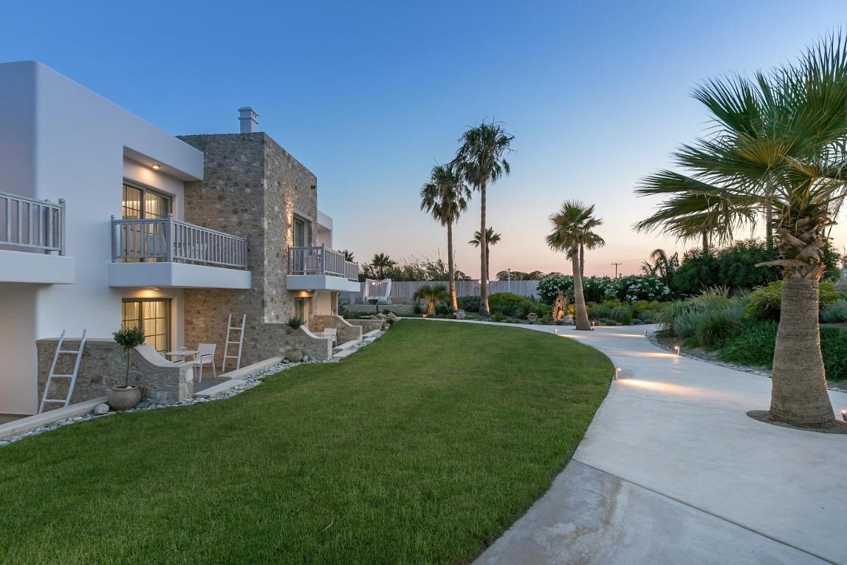 White Pearls-Adults Only Luxury Suites