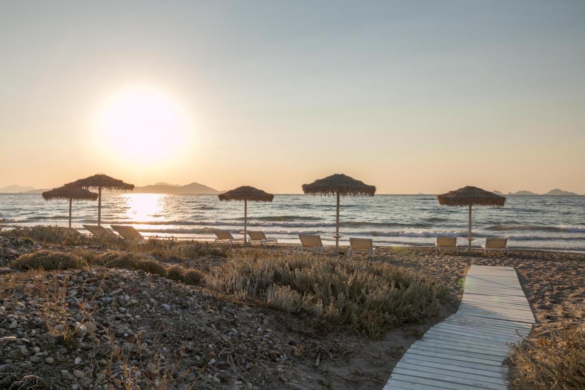 White Pearls-Adults Only Luxury Suites