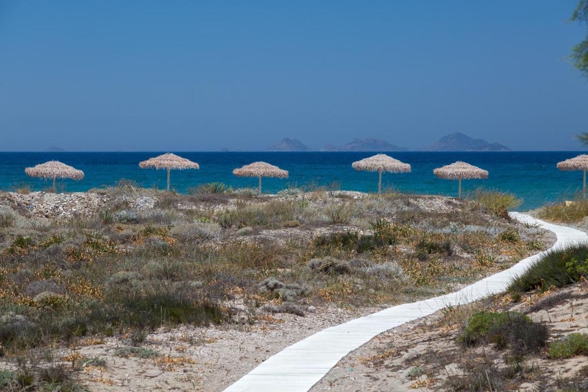 White Pearls-Adults Only Luxury Suites