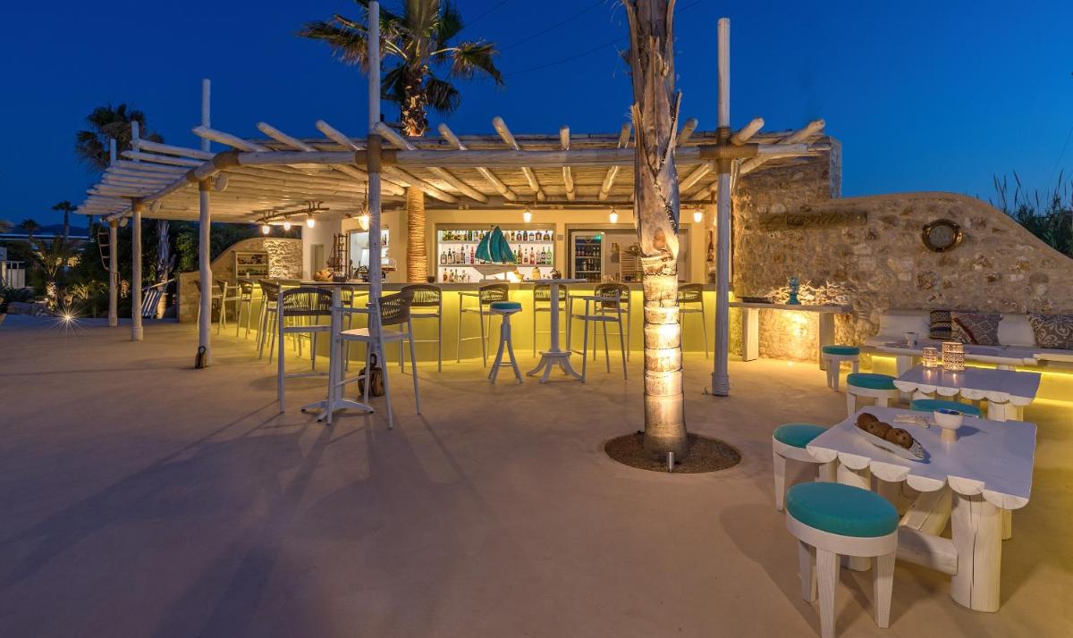 White Pearls-Adults Only Luxury Suites