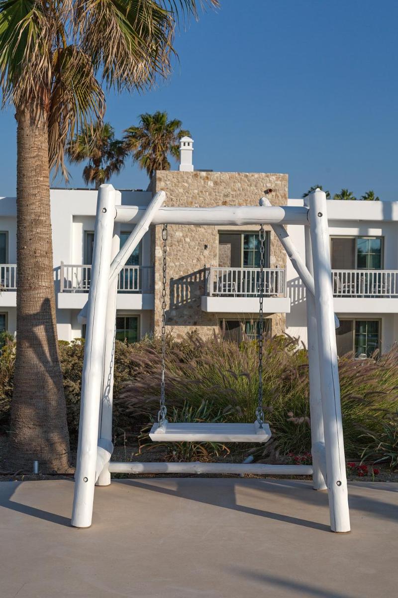 White Pearls-Adults Only Luxury Suites