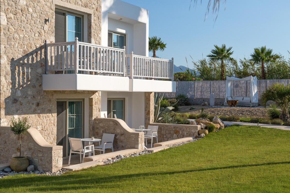 White Pearls-Adults Only Luxury Suites