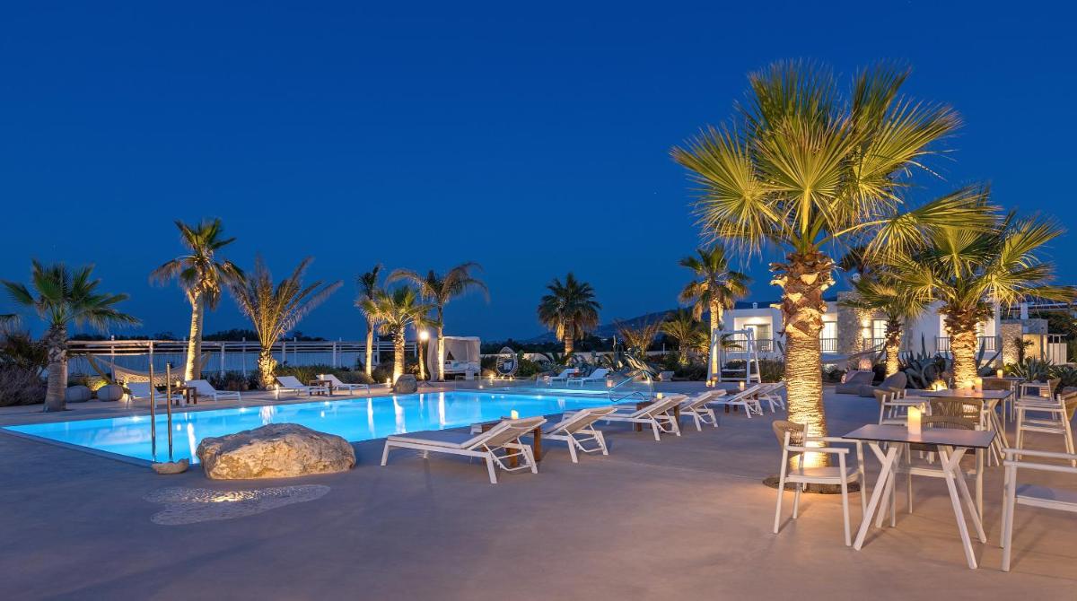 White Pearls-Adults Only Luxury Suites
