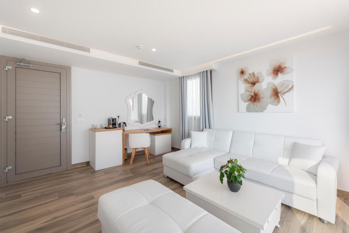 White Rock of Kos Hotel - Adults only