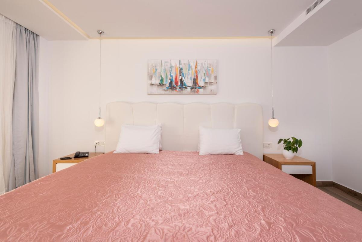 White Rock of Kos Hotel - Adults only