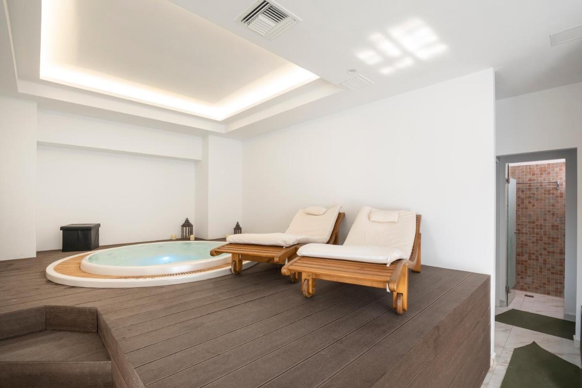 White Rock of Kos Hotel - Adults only