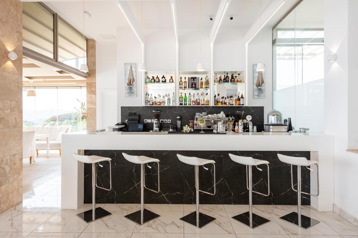 White Rock of Kos Hotel - Adults only