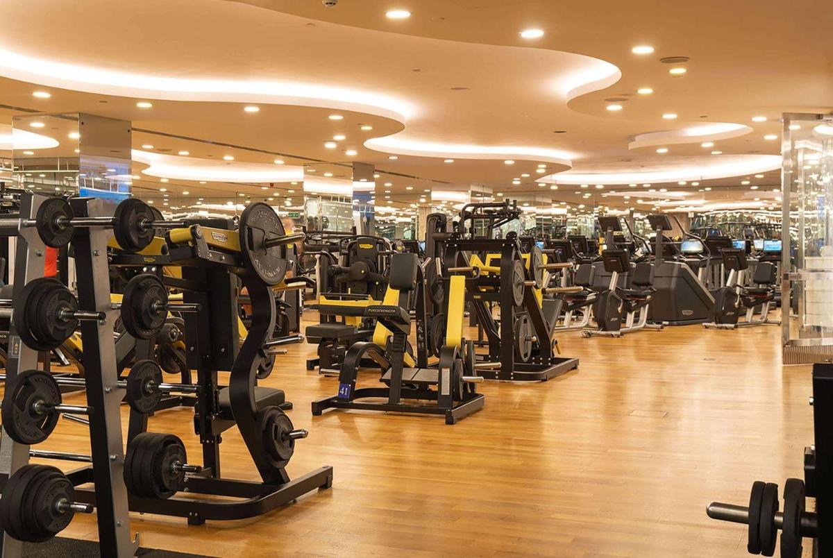 Wyndham Grand Istanbul Kalamış Marina Hotel
