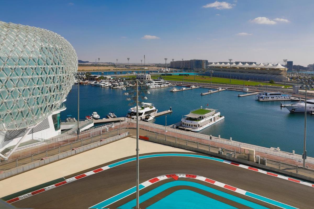 W Abu Dhabi - Yas Island