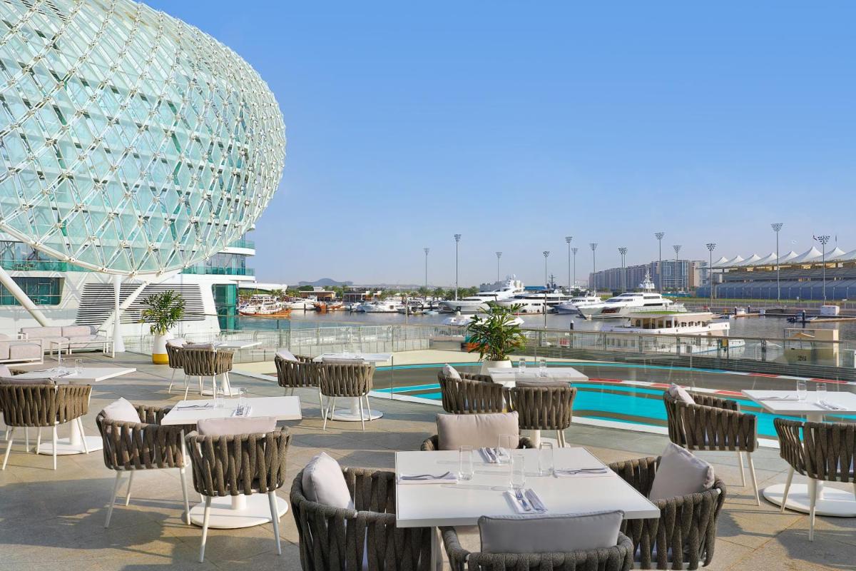 W Abu Dhabi - Yas Island