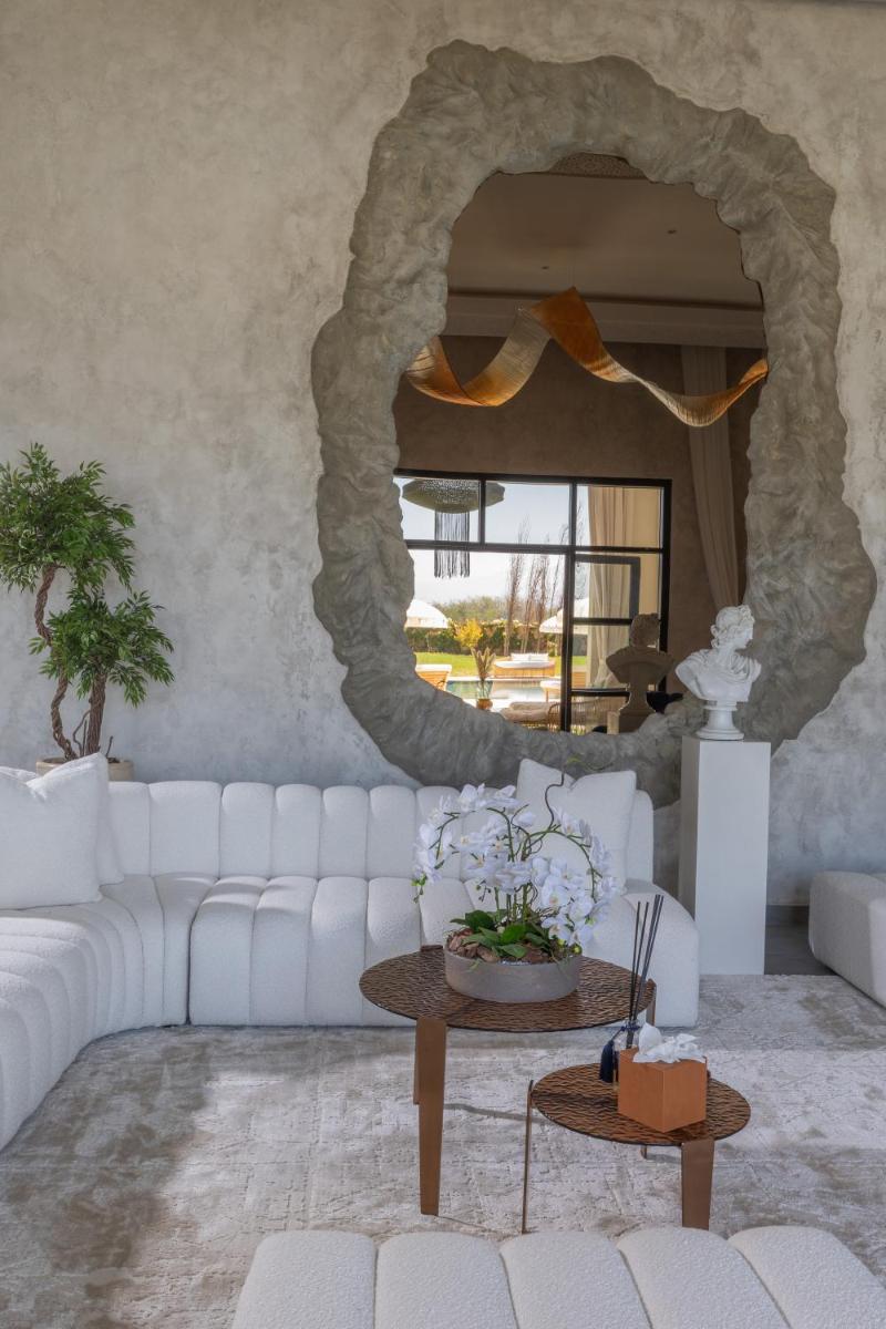 Yin Hotel & Spa