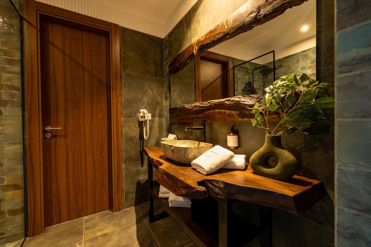 Yin Hotel & Spa