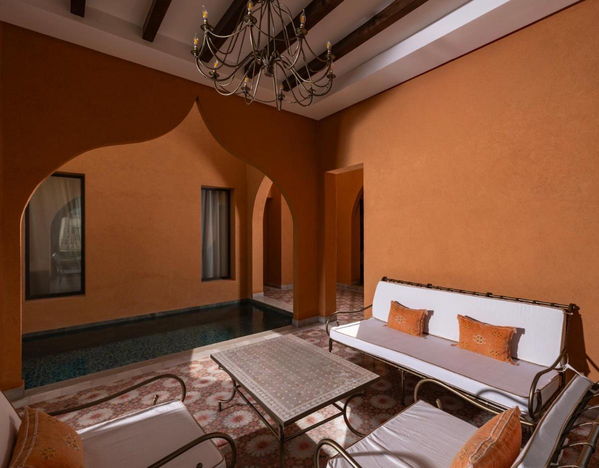 Yin Hotel & Spa