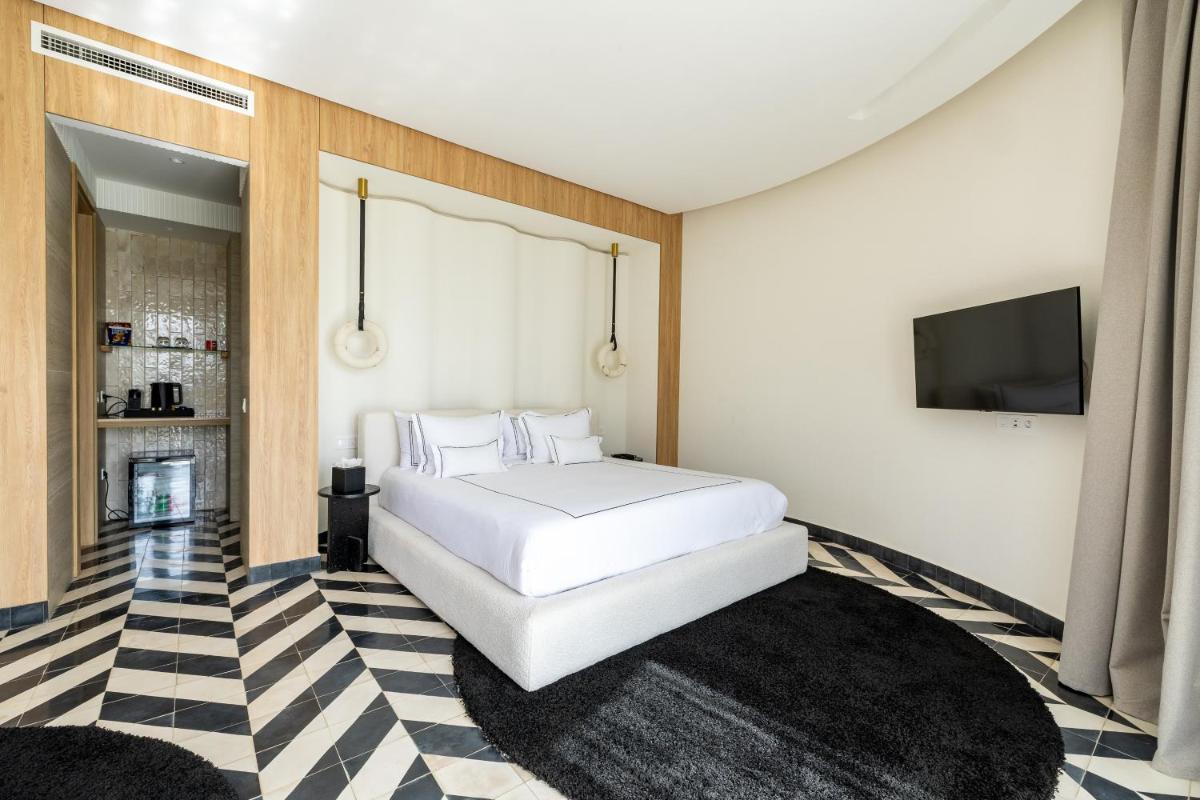 Yin Hotel & Spa