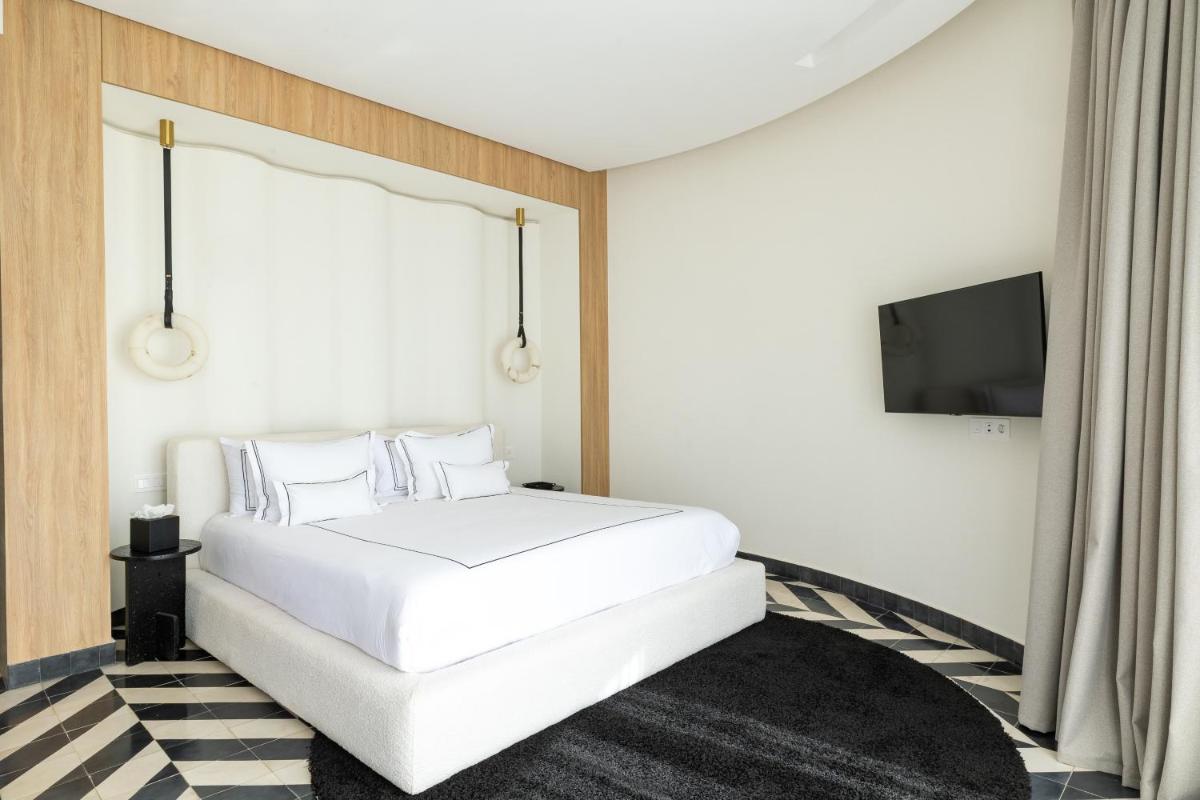 Yin Hotel & Spa